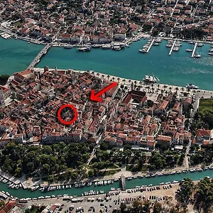 studio-terrace-borgoforte.hotels-in-trogir.com/